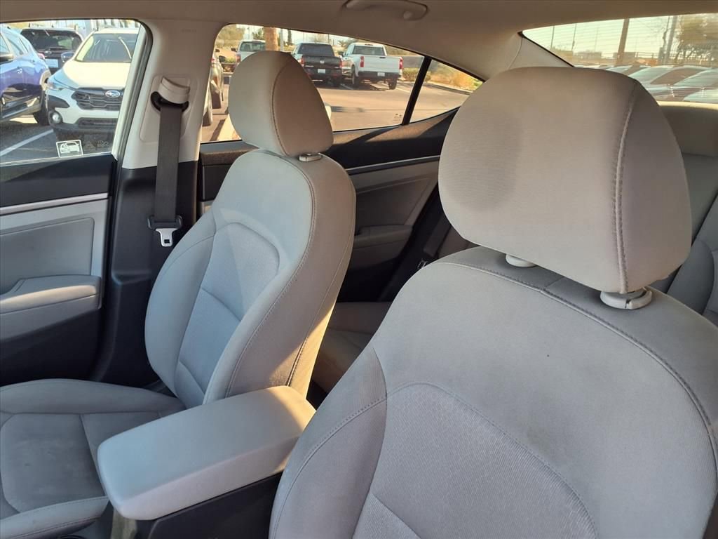 Used 2018 Hyundai Elantra SEL image 27