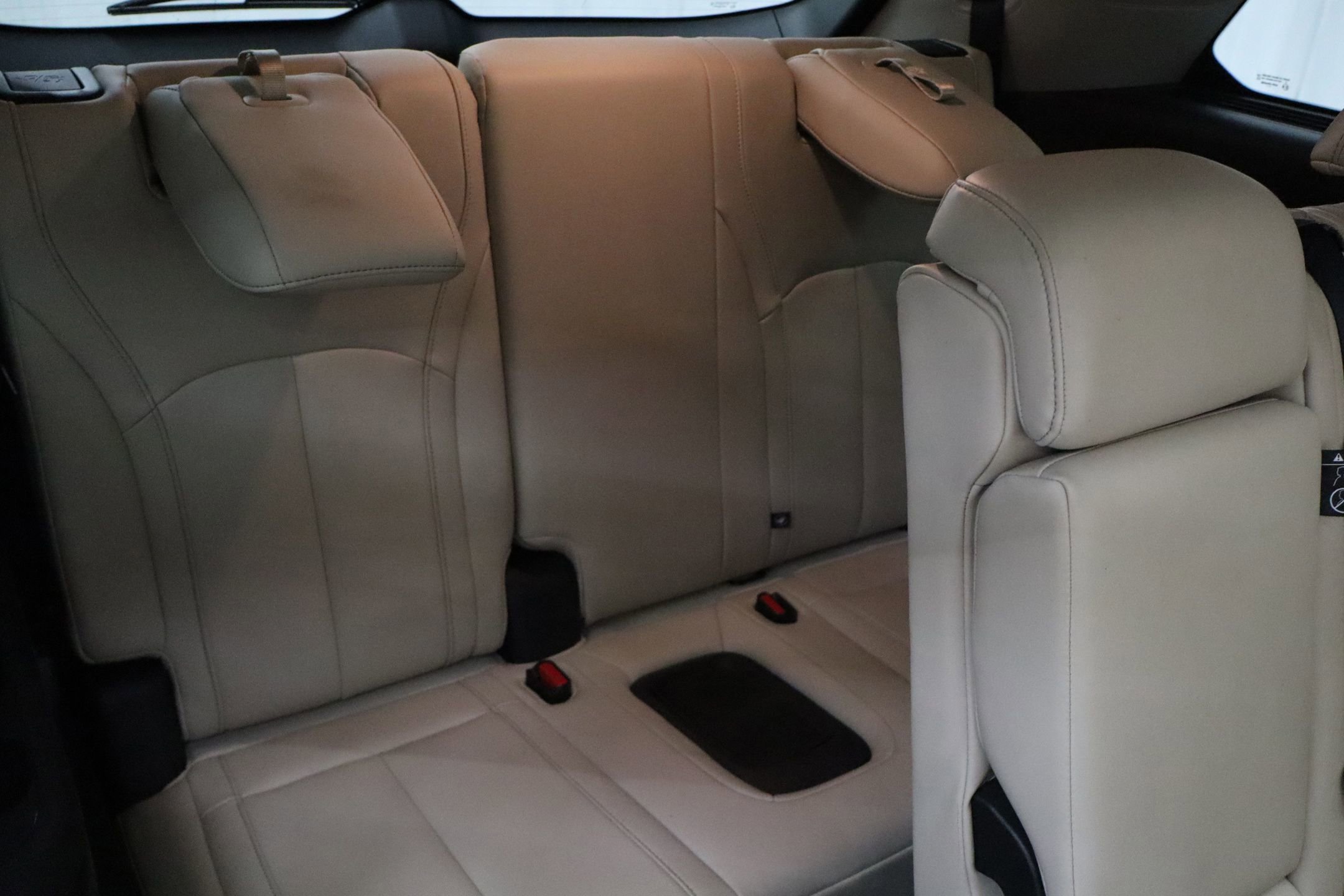 Used 2023 INFINITI QX60 Luxe w/ Performance Audio Package image 30