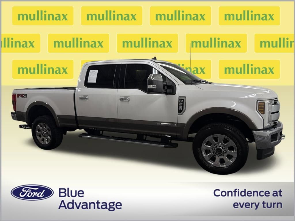 Used 2019 Ford F250 Lariat w/ Lariat Ultimate Package image 2