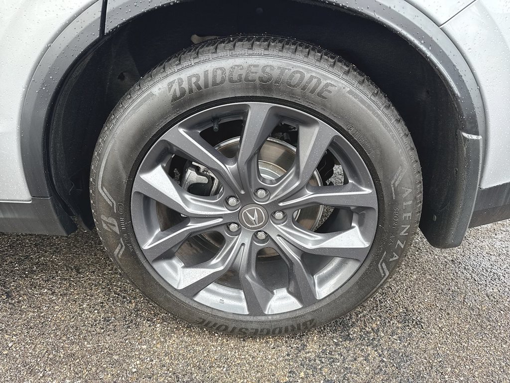 Used 2023 Acura MDX w/ Technology Package AWD/4WD image 10