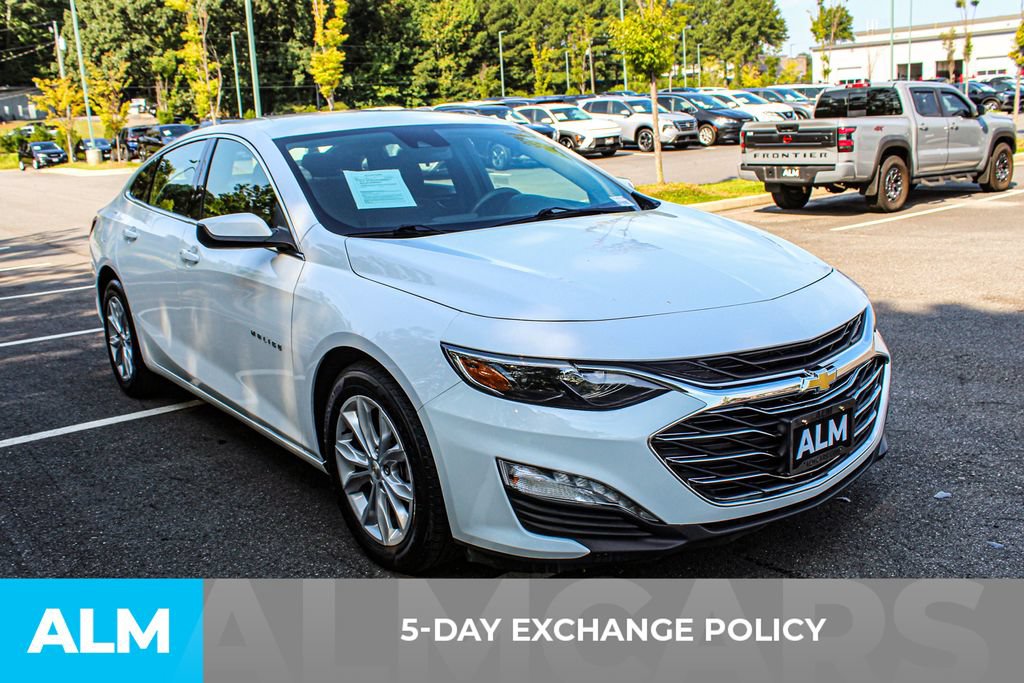 Used 2024 Chevrolet Malibu LT FWD image 3