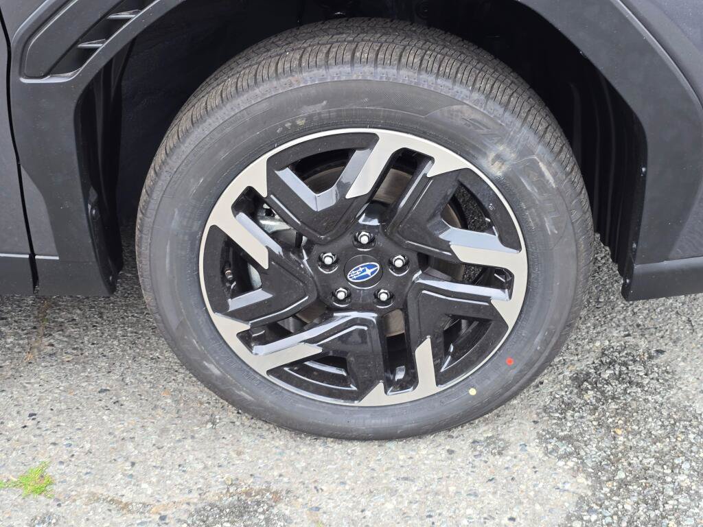 New 2026 Subaru Forester Touring AWD/4WD image 9