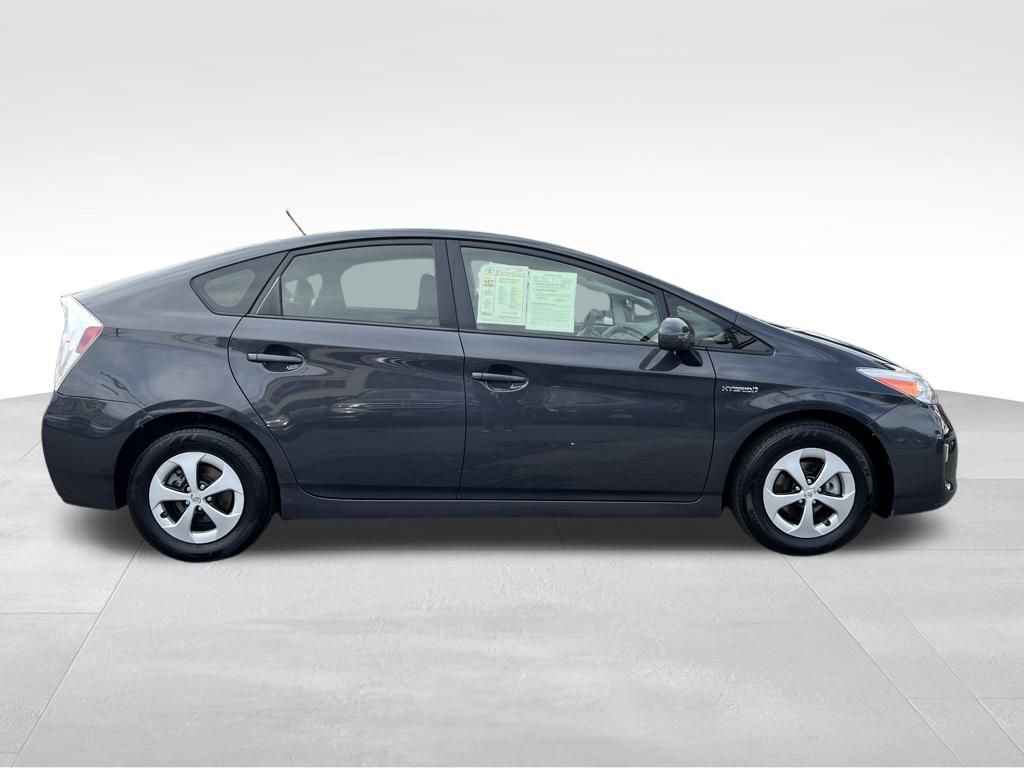 Used 2015 Toyota Prius Two image 6
