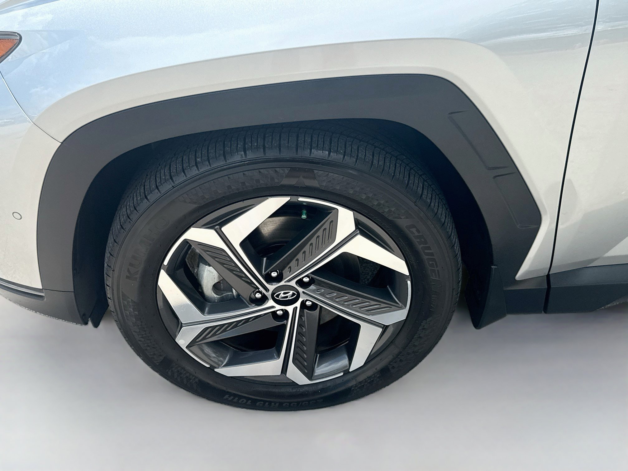 Used 2024 Hyundai Tucson Limited FWD image 34