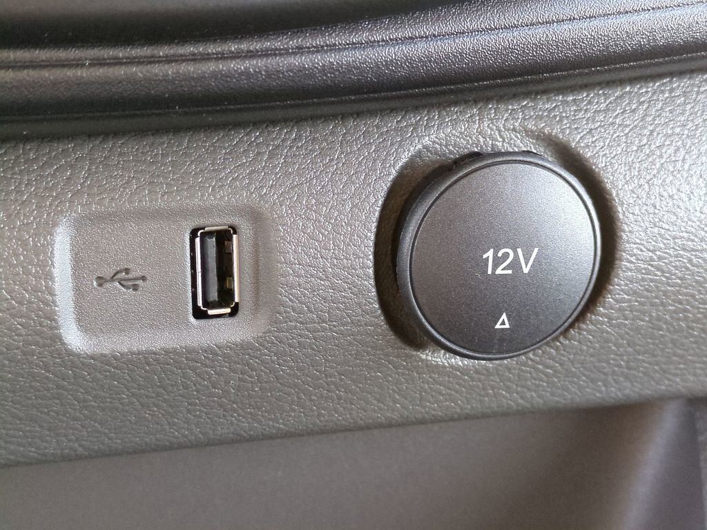 New 2026 Ford Transit 150 Low Roof image 19