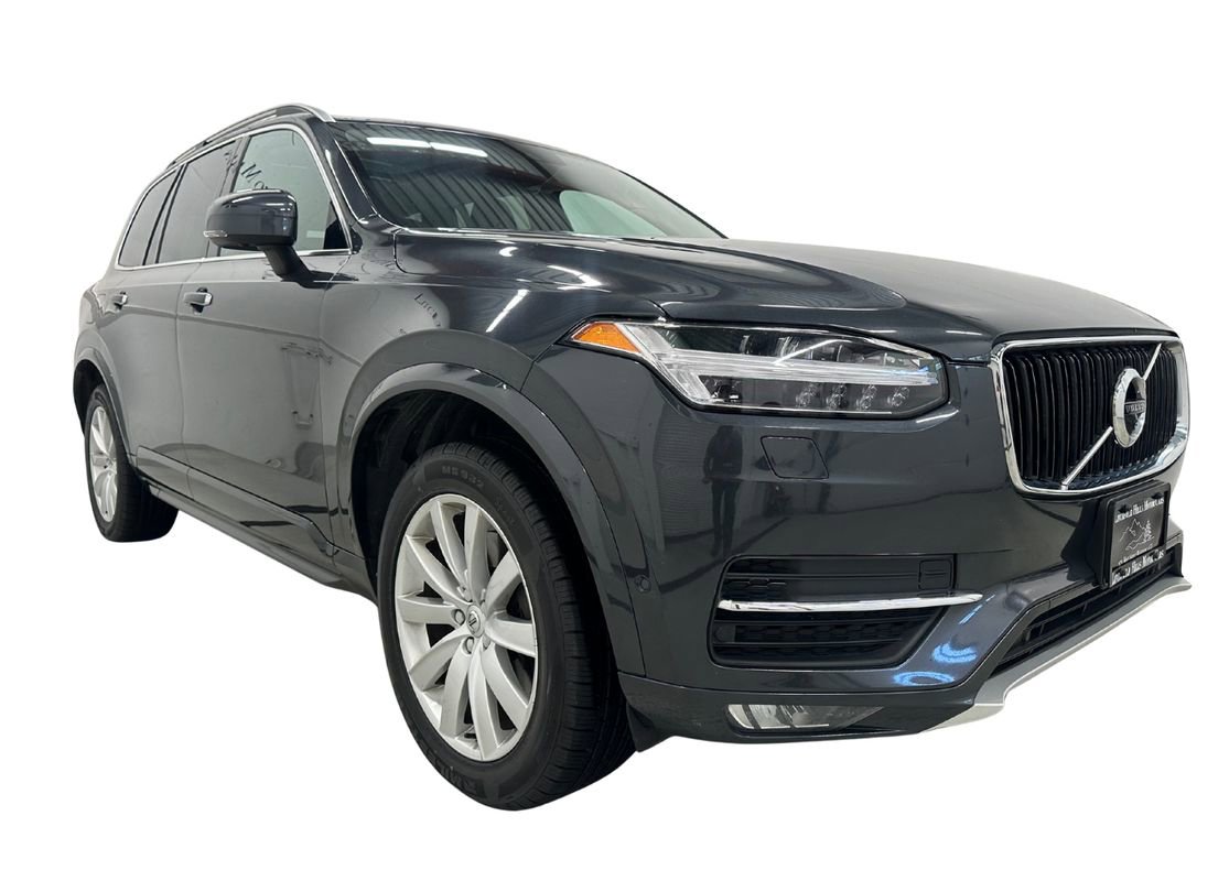 Used 2016 Volvo XC90 T6 Momentum w/ Momentum Plus Package image 3
