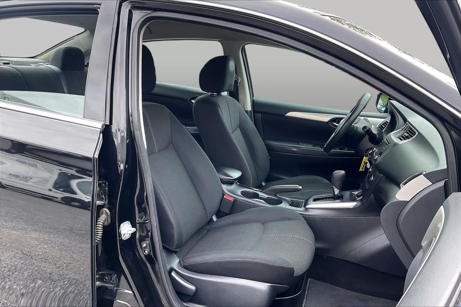 Used 2018 Nissan Sentra S FWD image 8