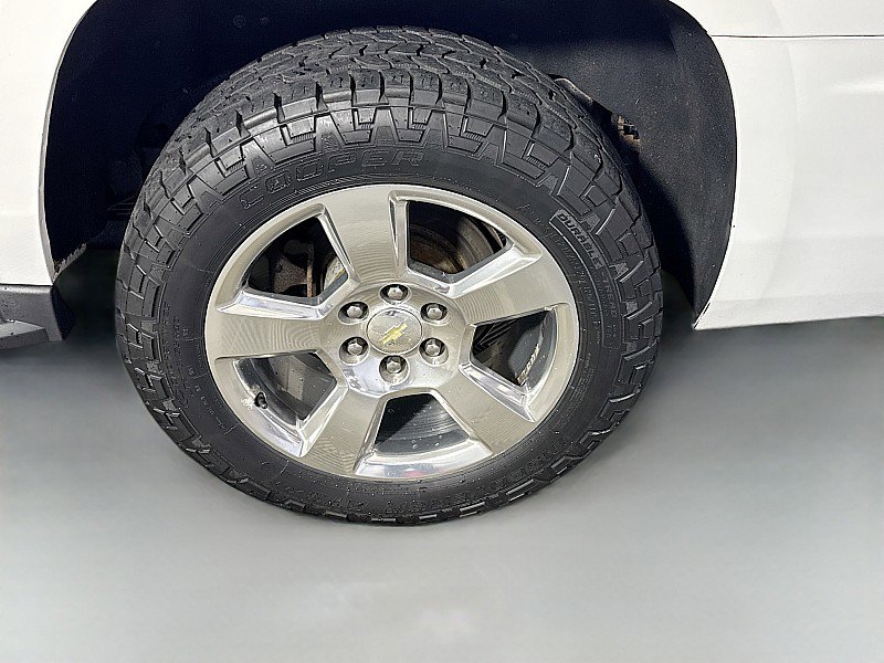 Used 2017 Chevrolet Suburban LS w/ All-Season Package AWD/4WD image 30