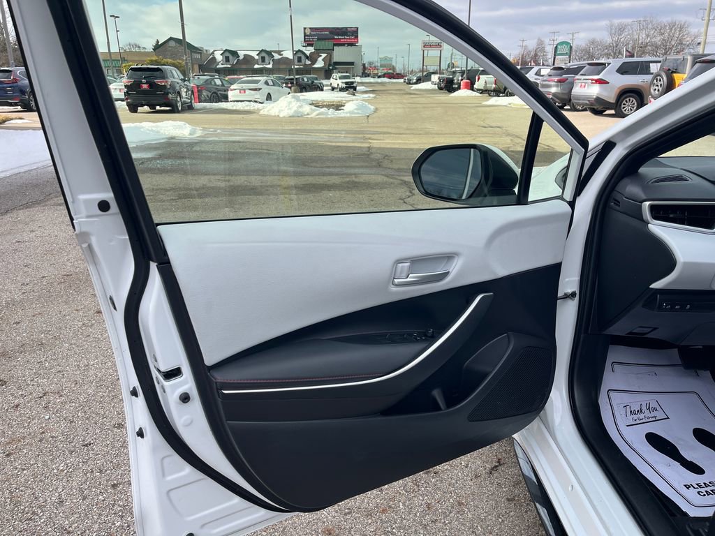 Certified 2024 Toyota Corolla SE image 10