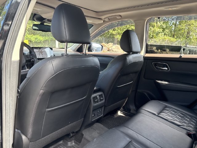 Certified 2021 Nissan Rogue Platinum FWD image 20