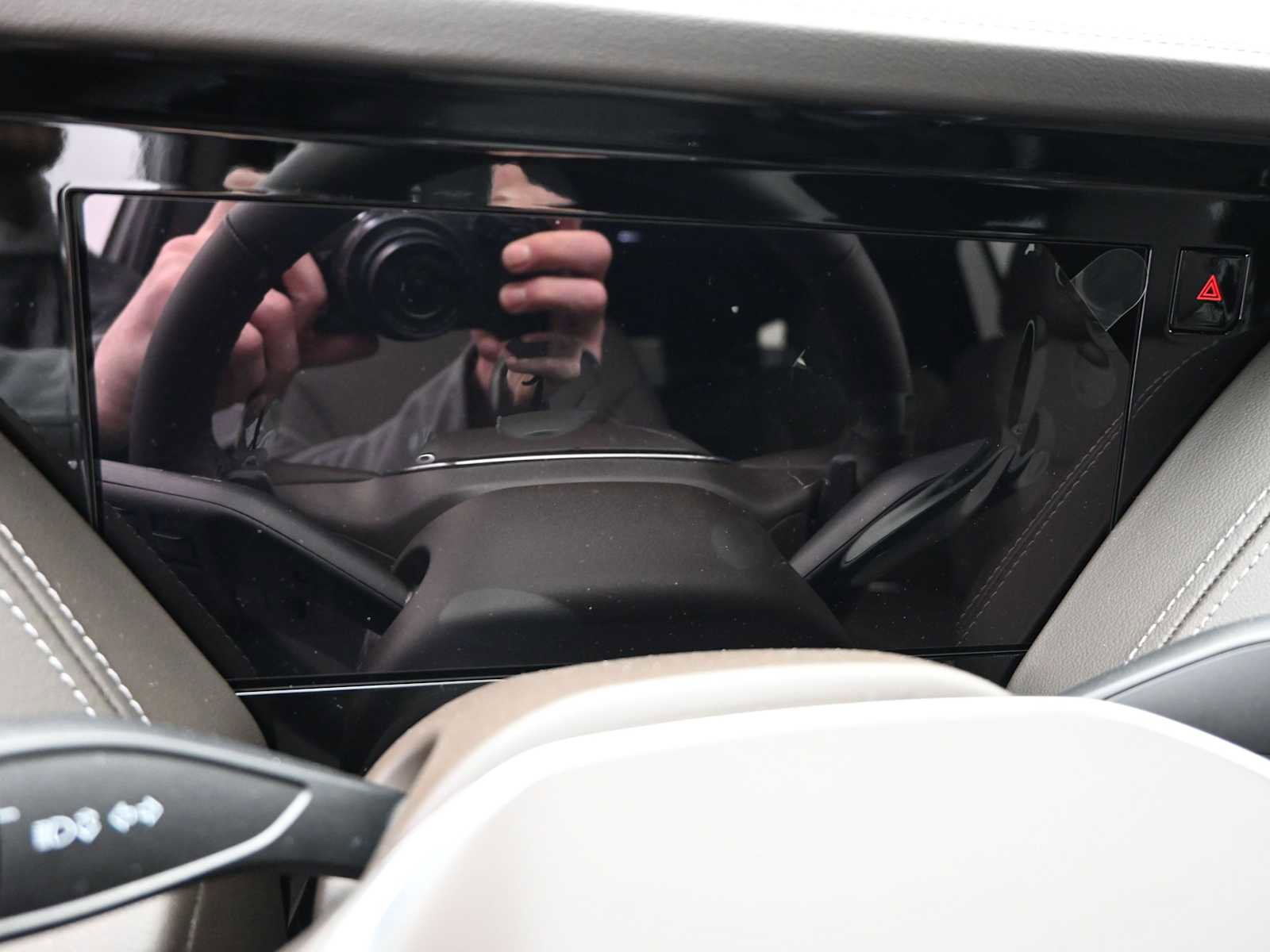 New 2026 GMC Yukon XL Elevation image 13