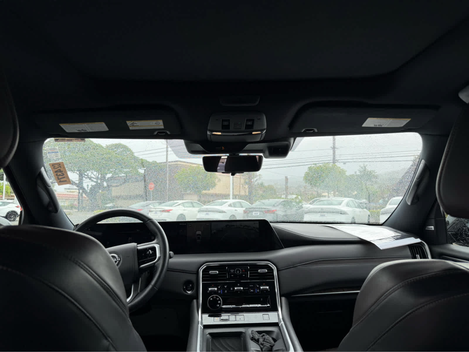 Certified 2025 Nissan Armada Platinum RWD image 10