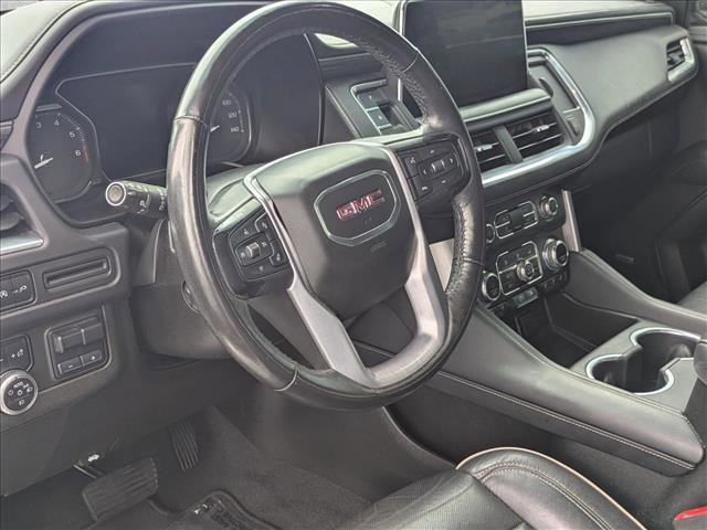 Used 2021 GMC Yukon XL SLT w/ SLT Luxury Plus Package image 9