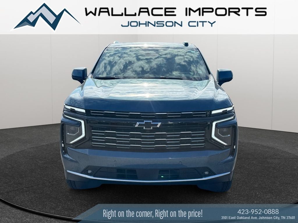 Used 2025 Chevrolet Suburban High Country w/ Sun And Tow Package AWD/4WD image 8