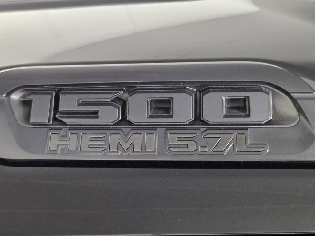 Used 2019 RAM 1500 Big Horn RWD image 8