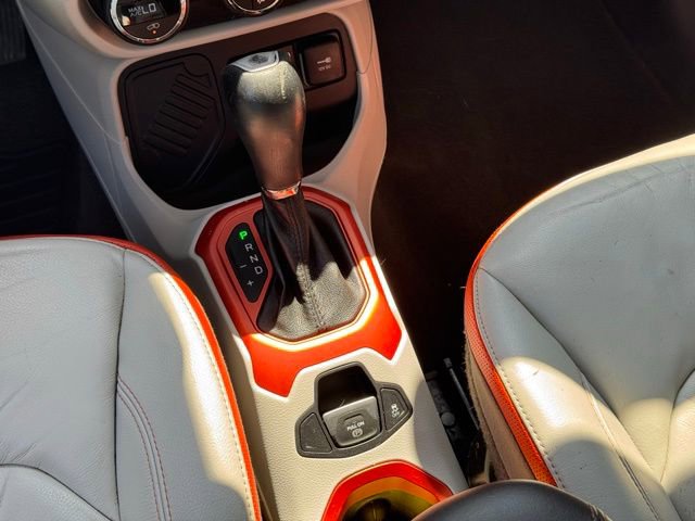 Used 2017 Jeep Renegade Limited image 14