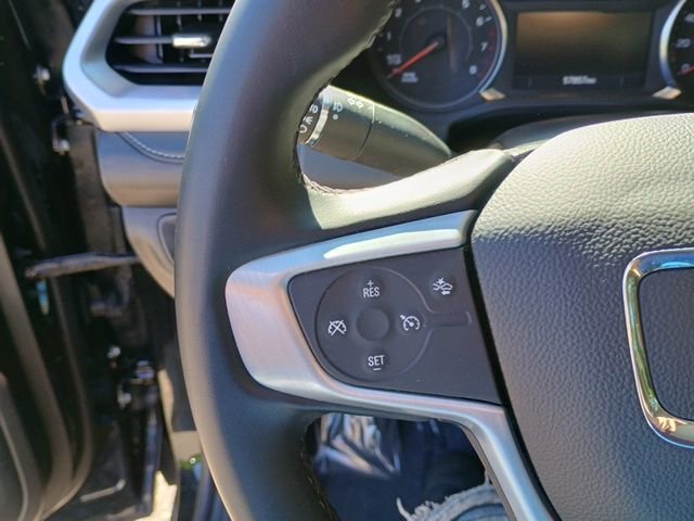 Used 2023 GMC Acadia SLT image 28