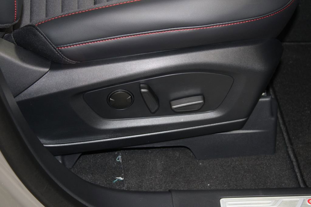 New 2026 Ford Explorer ST-Line image 28