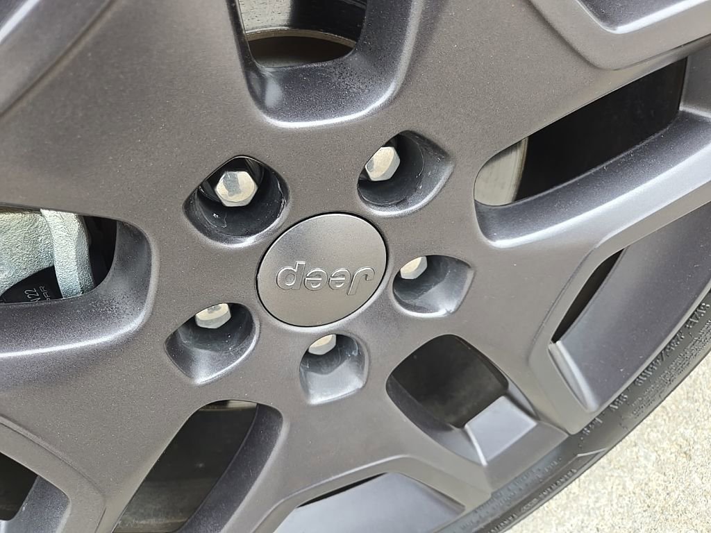 Used 2022 Jeep Renegade Latitude w/ Sun/Sound Group image 24