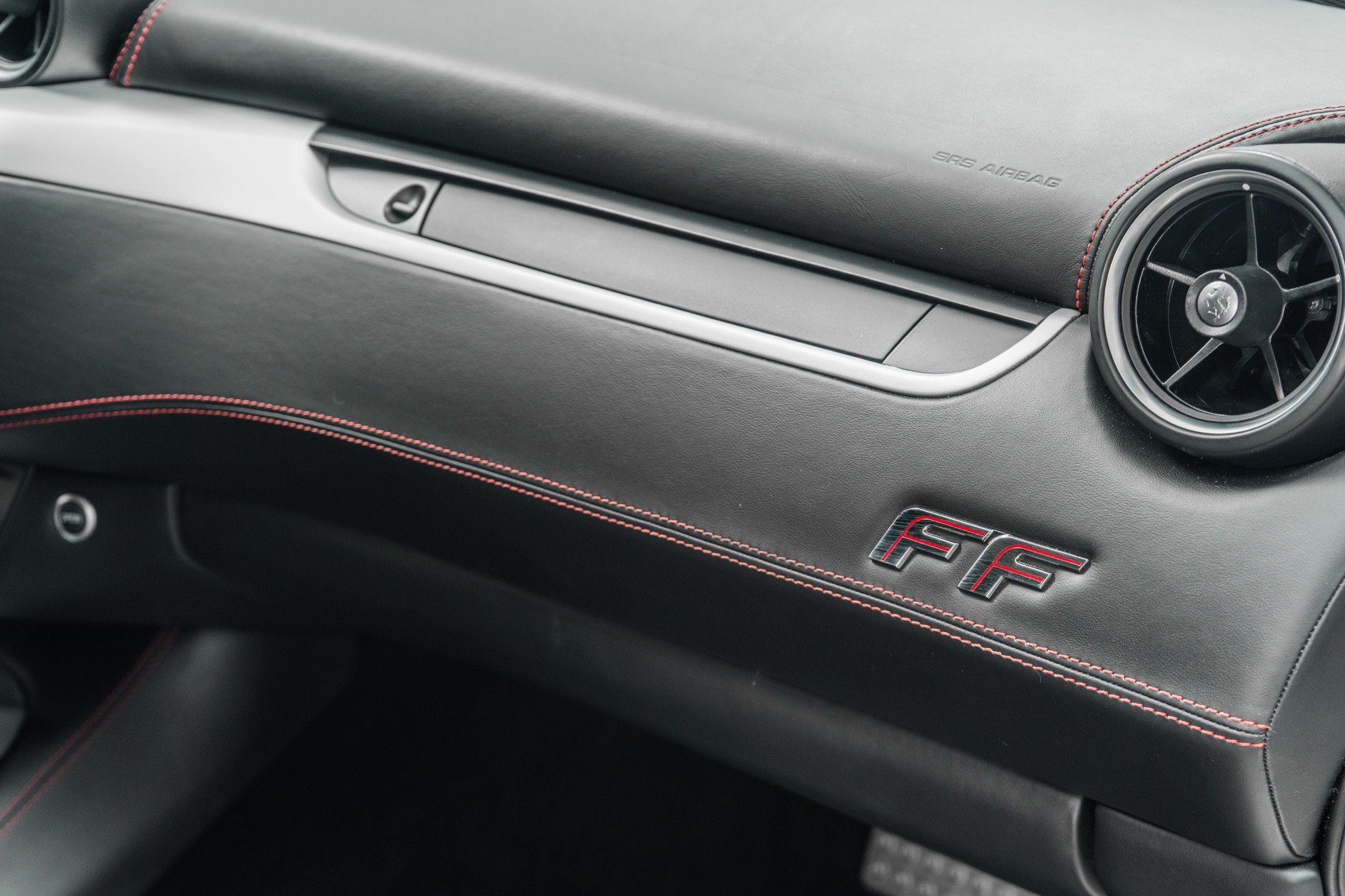 Used 2014 Ferrari FF AWD/4WD image 29