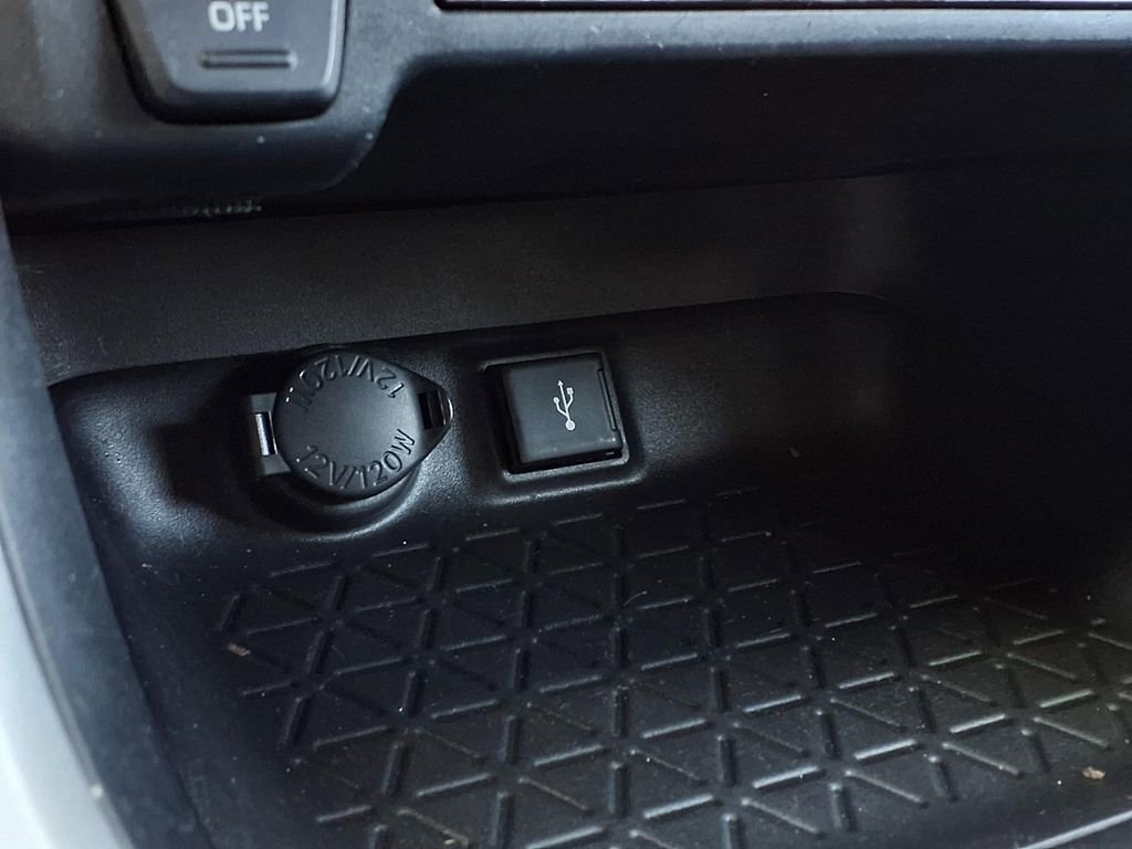 Certified 2021 Toyota RAV4 XLE w/ Convenience Package image 10