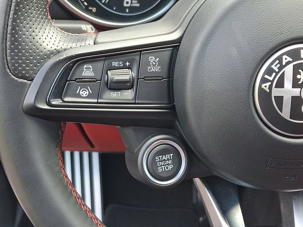Used 2021 Alfa Romeo Giulia Ti Sport RWD image 21