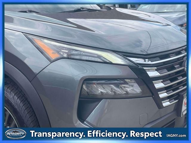 Certified 2025 Nissan Rogue S AWD/4WD image 10