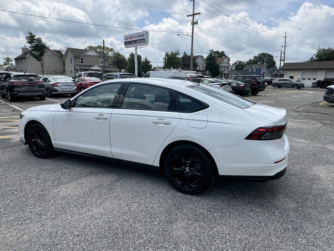 Used 2025 Honda Accord SE image 16