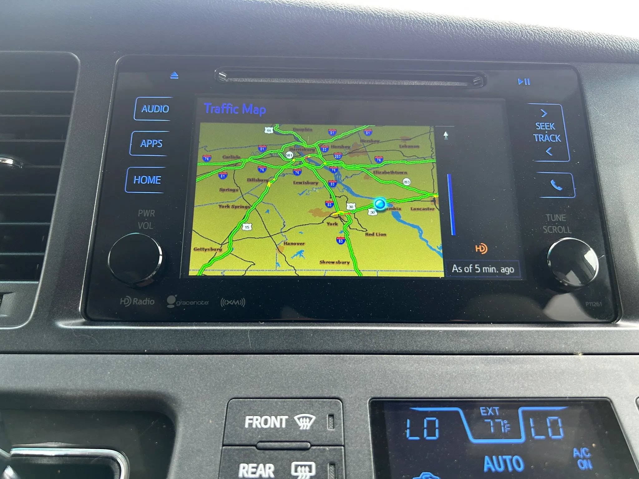 Used 2017 Toyota Sienna LE FWD image 22