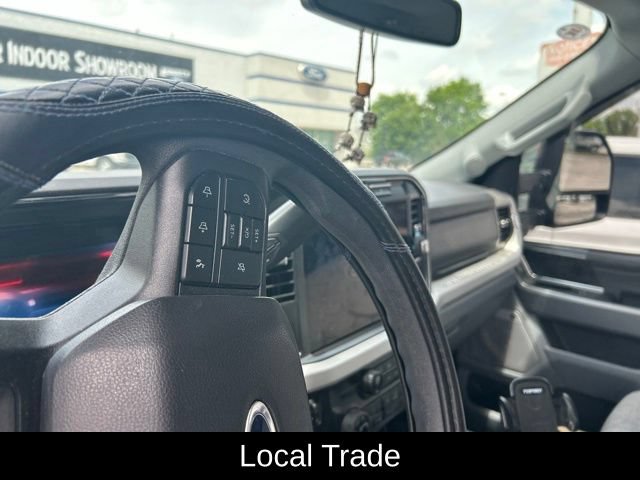 Used 2024 Ford F250 XLT w/ Black Appearance Package AWD/4WD image 12