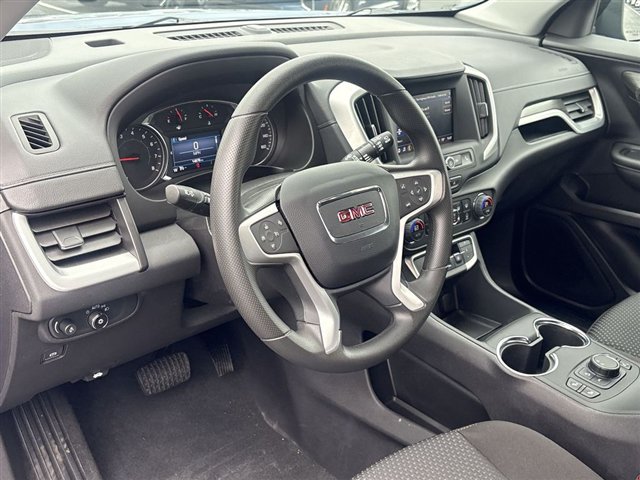Certified 2024 GMC Terrain SLE w/ Driver Convenience Package FWD image 10