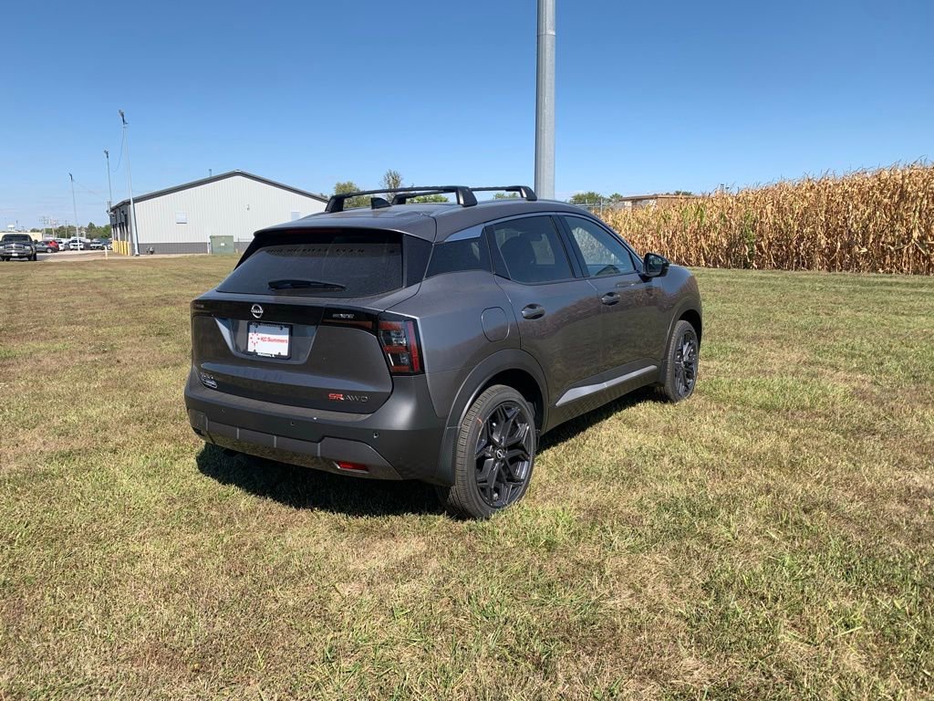 New 2026 Nissan Kicks SR w/ SR Premium Package AWD/4WD image 5