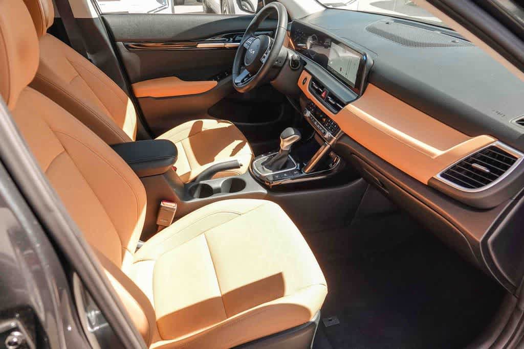 Certified 2024 Kia Seltos EX AWD/4WD image 15