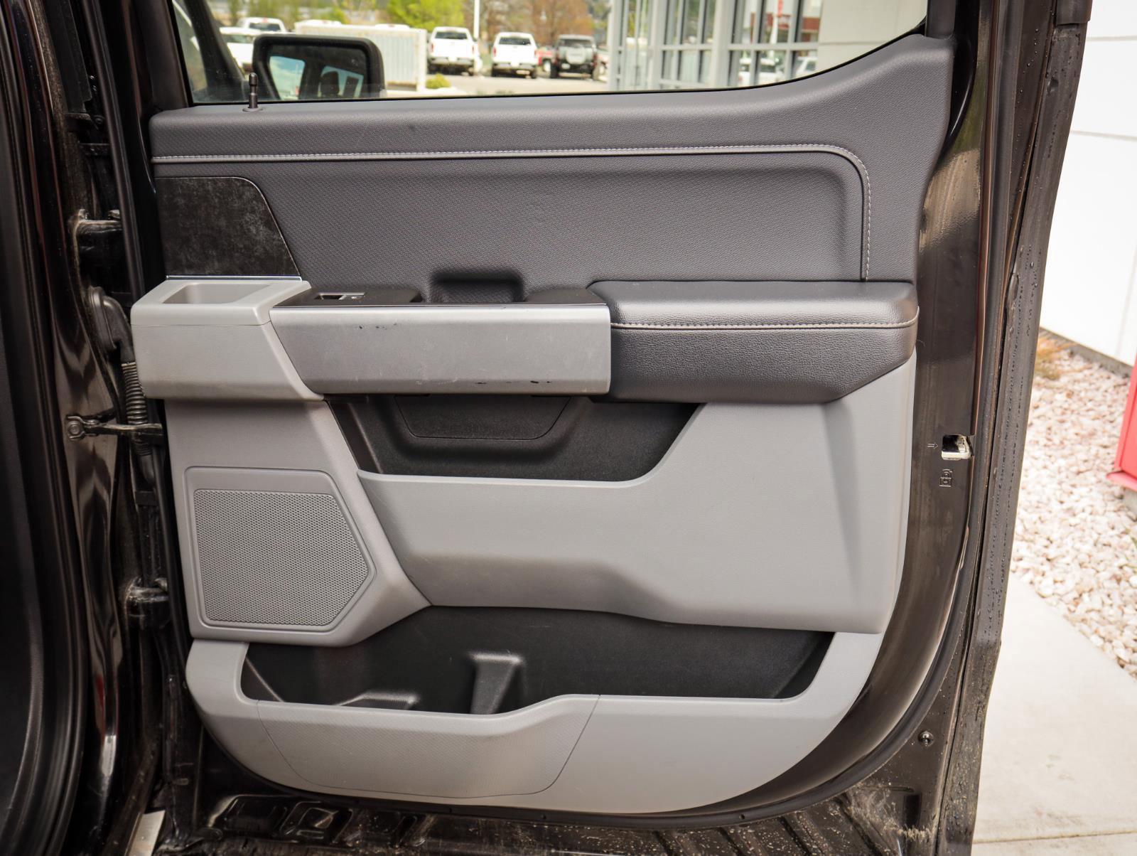 Used 2022 Ford F150 XLT w/ Equipment Group 301A Mid image 29