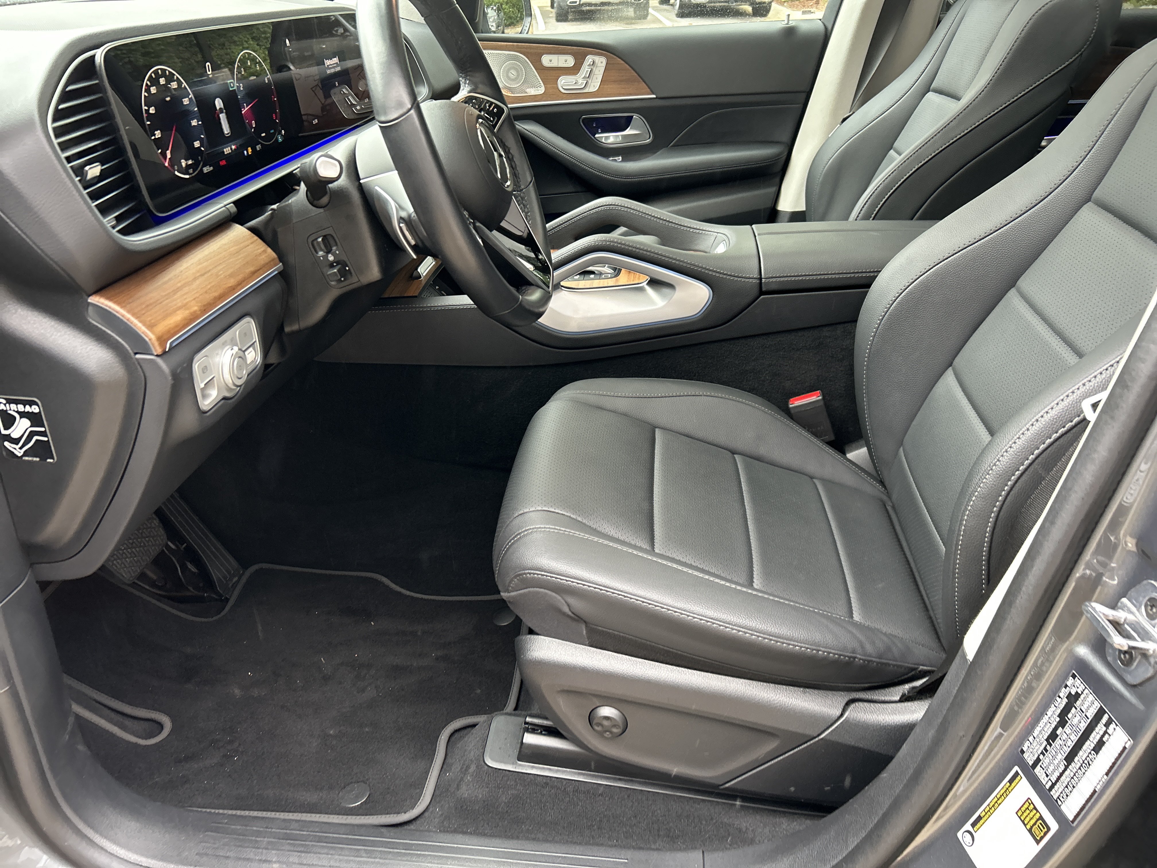 Certified 2025 Mercedes-Benz GLE 350 4MATIC image 19