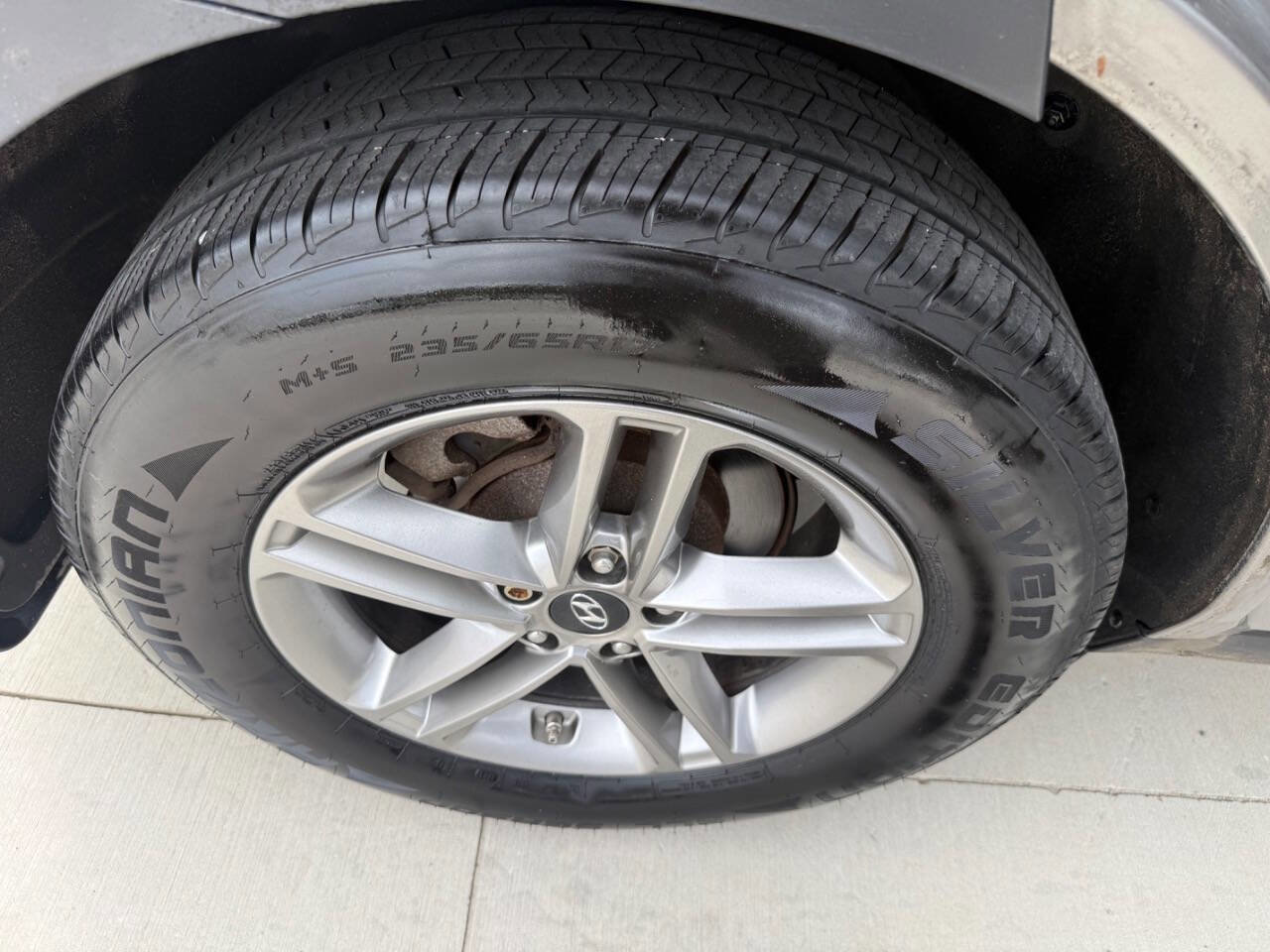 Used 2018 Hyundai Santa Fe Sport w/ Cargo Package FWD image 27