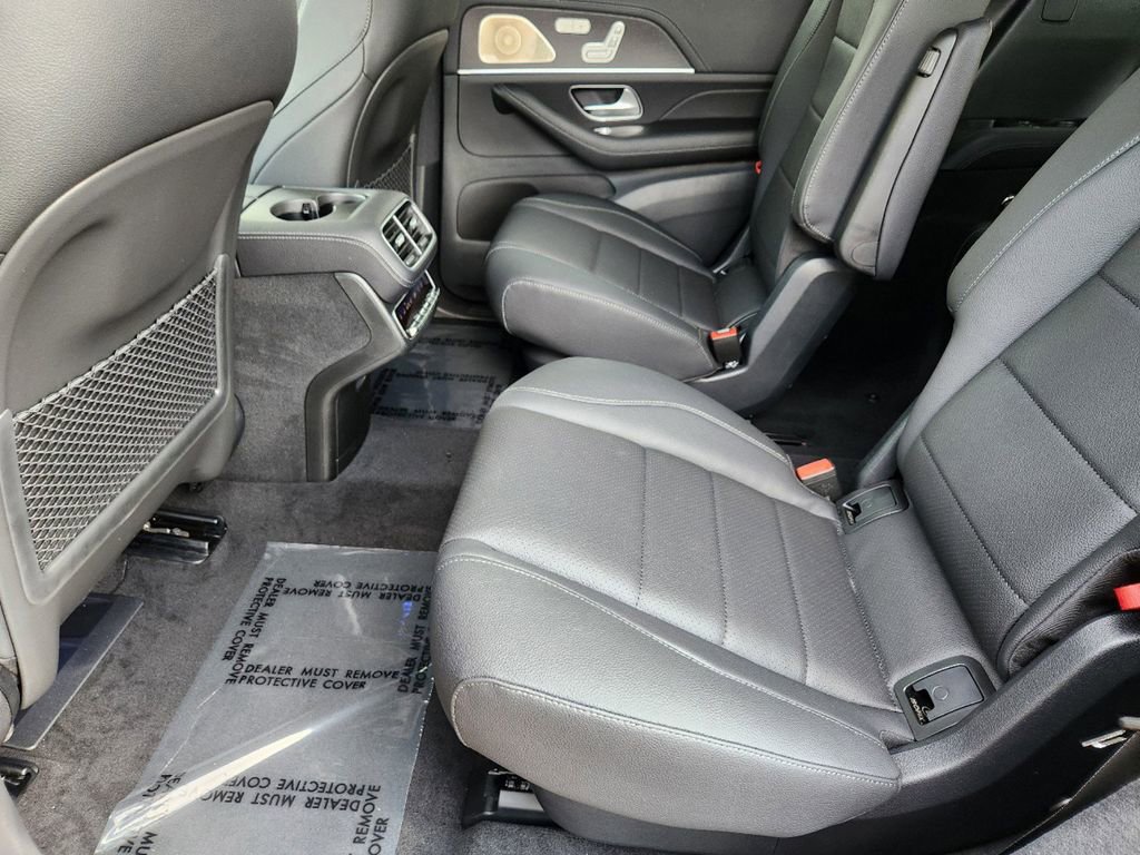 New 2025 Mercedes-Benz GLS 450 4MATIC image 12