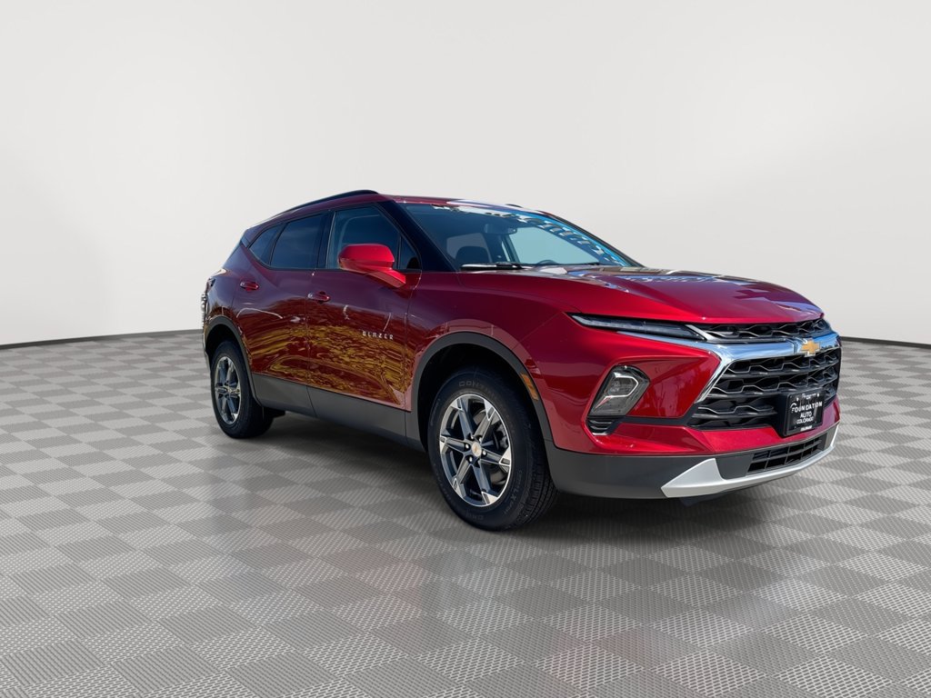 New 2026 Chevrolet Blazer LT w/ Convenience Package AWD/4WD image 2