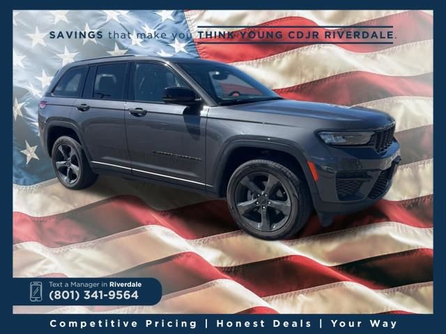 Used 2023 Jeep Grand Cherokee Altitude 360° Tour