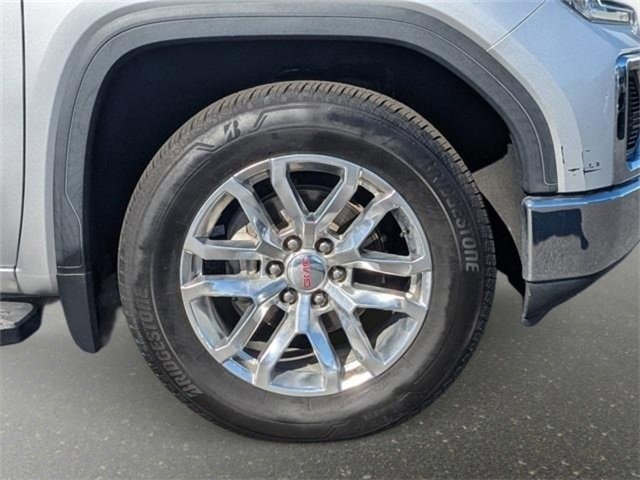 Used 2022 GMC Sierra 1500 SLT w/ SLT Premium Package image 11