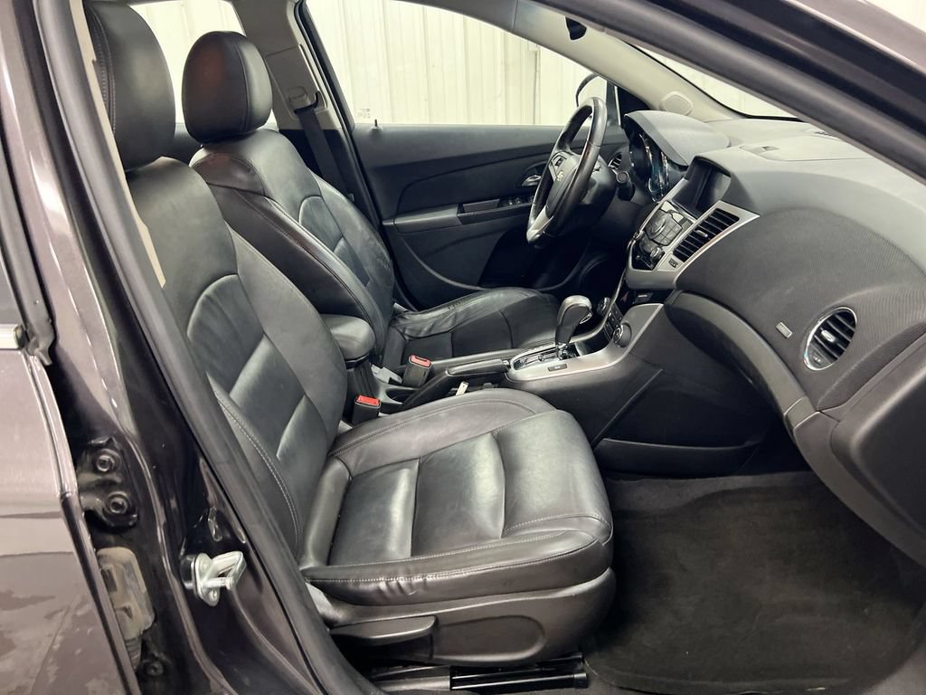 Used 2014 Chevrolet Cruze LTZ w/ RS Package FWD image 22