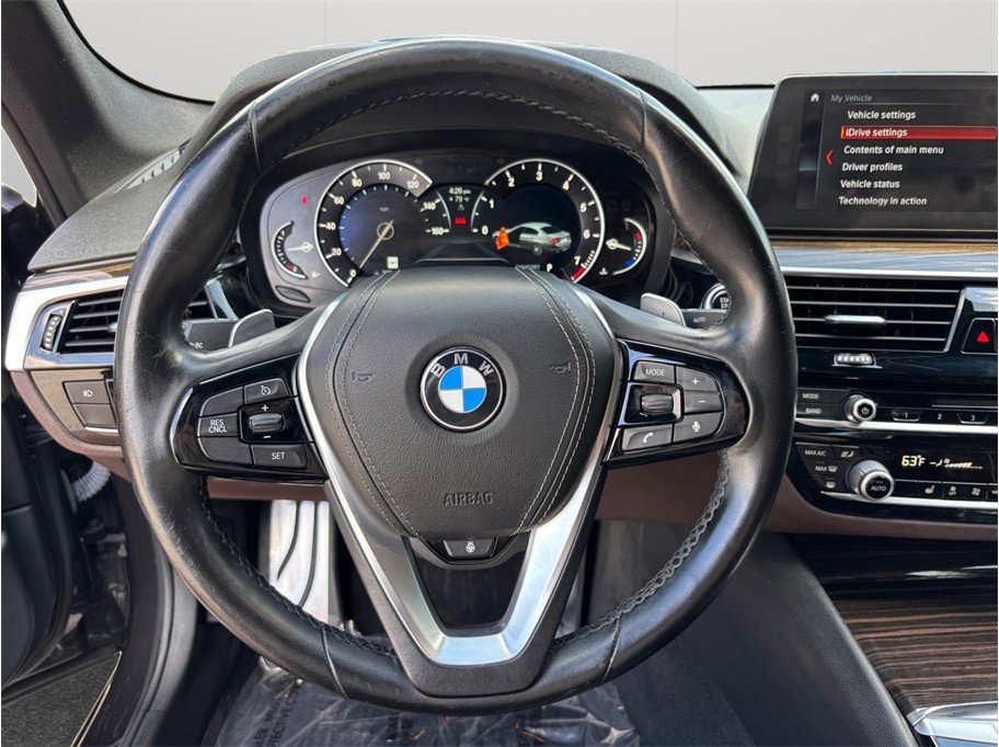 Used 2018 BMW 540i RWD image 29