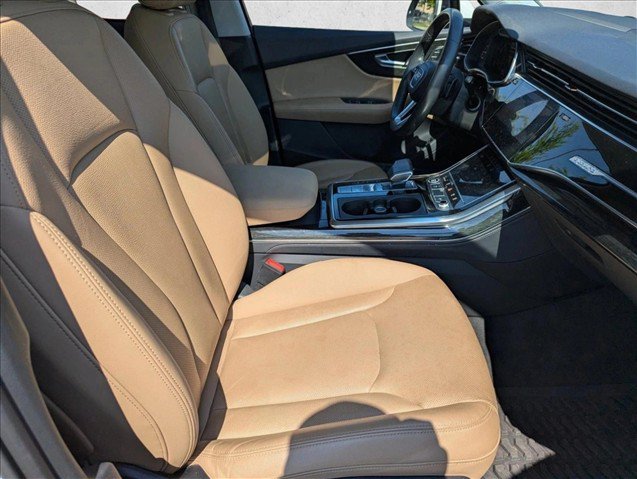 Used 2021 Audi Q7 3.0T Prestige AWD/4WD image 29