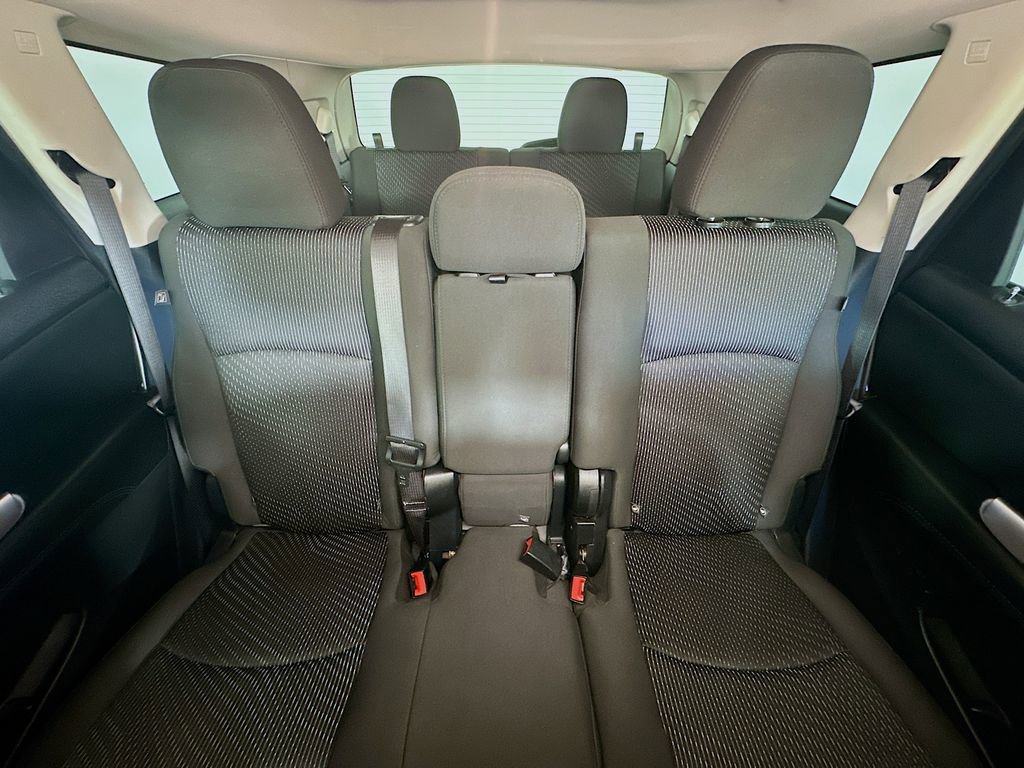 Used 2018 Dodge Journey SE image 13
