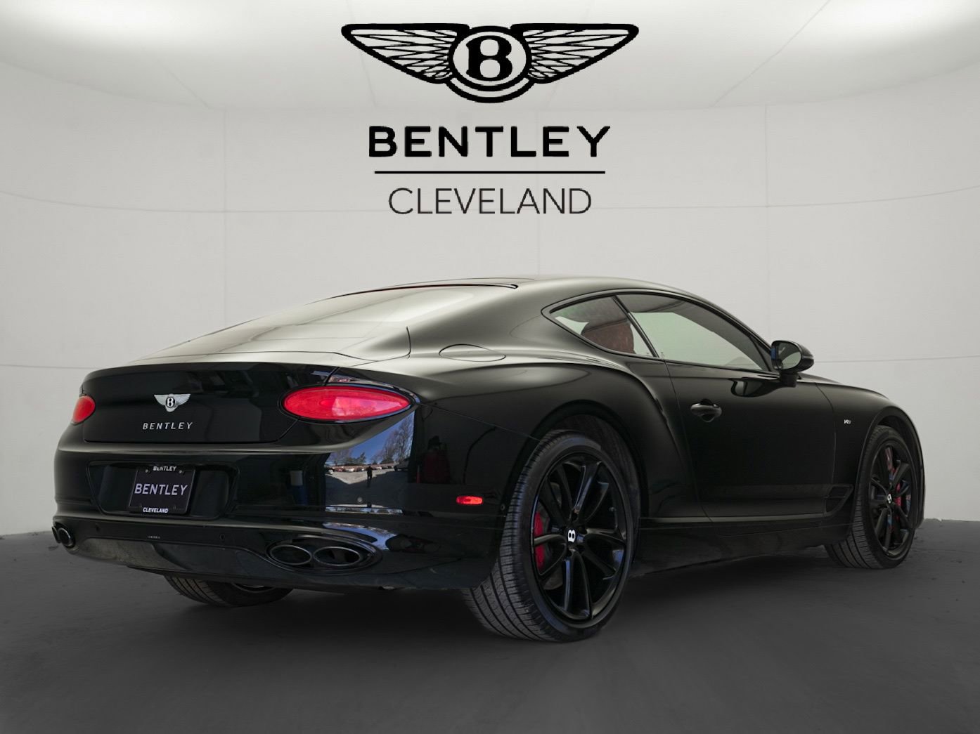 Used 2021 Bentley Continental GT image 3