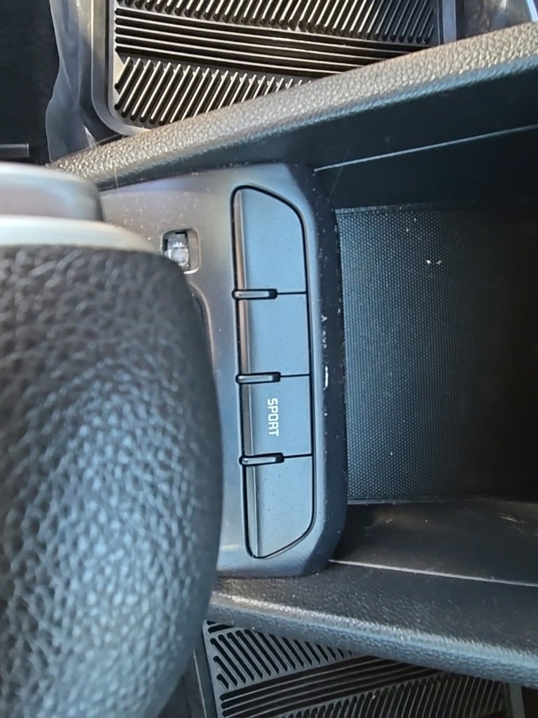 Used 2021 Kia Rio S image 32