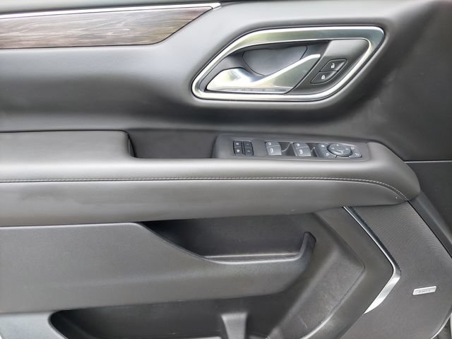Used 2024 Chevrolet Suburban Z71 w/ Luxury Package AWD/4WD image 43