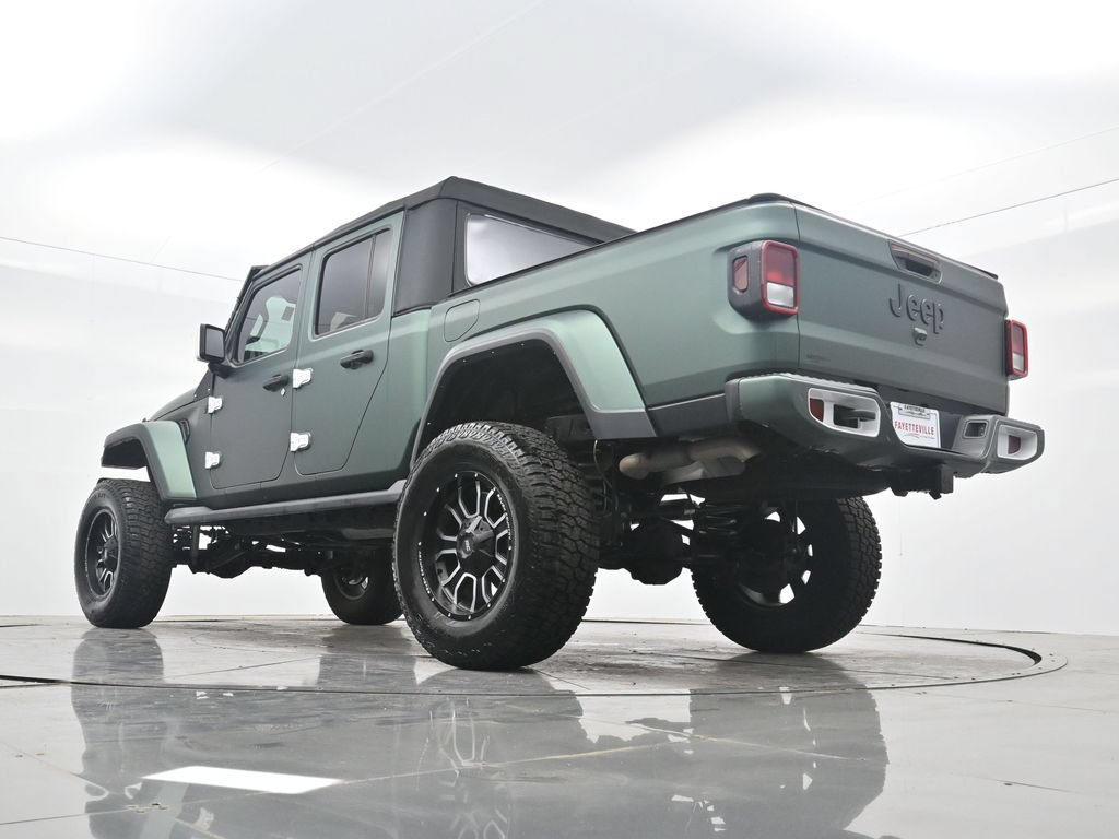Used 2023 Jeep Gladiator Sport AWD/4WD image 35