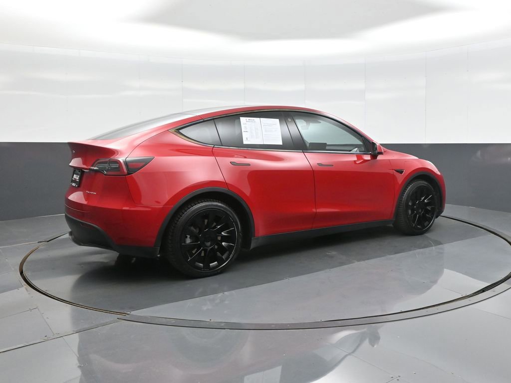 Used 2021 Tesla Model Y Long Range AWD/4WD image 7