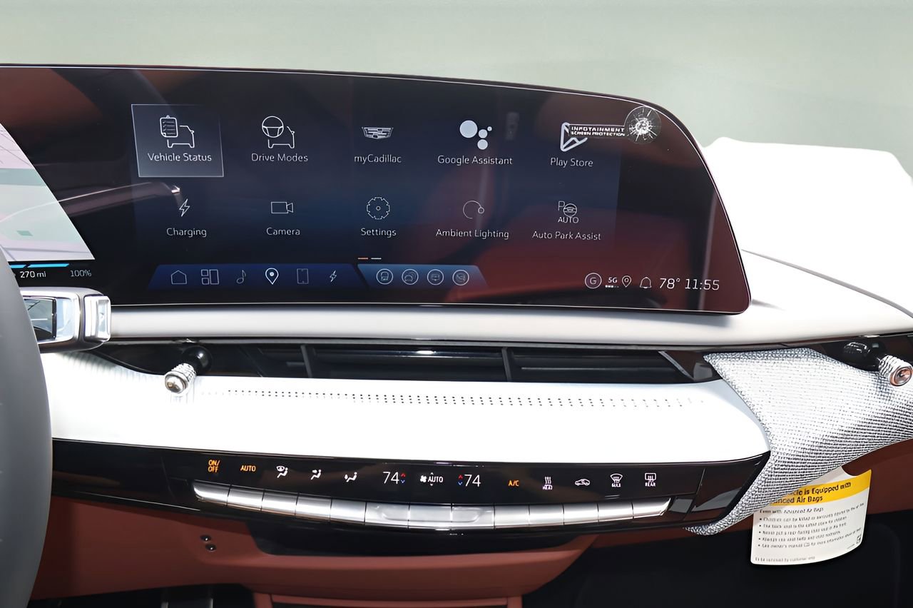 New 2026 Cadillac Optiq Sport 2 RWD image 23